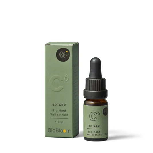 BioBloom Bio CBD Öl 6% Hanf-Vollextrakt, 10-ml-Glasflasche mit Pipette und grüner Faltschachtel